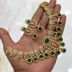 ad with green stone necklace rs.1450