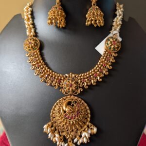 black antique mid haaram rs.750 (offer rate rs.550)