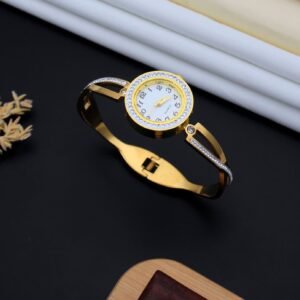 fancy classic watch gold rs.650