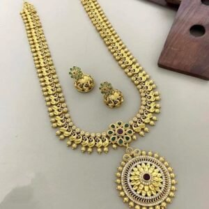 gold finish without idol haaram rs.1550