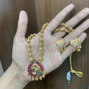 matt finish ball type chain rs.699