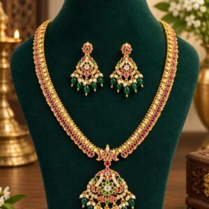 pink stone haaram with green bead hangings rs.1500