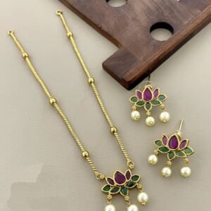 simple lotus choker rs.400