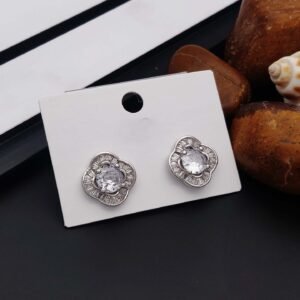 silver stylish earrings rs.250