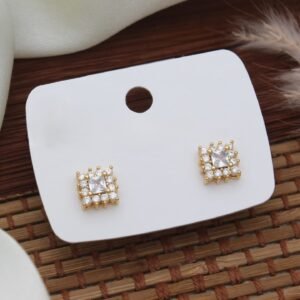 square diamond earrings rs.200